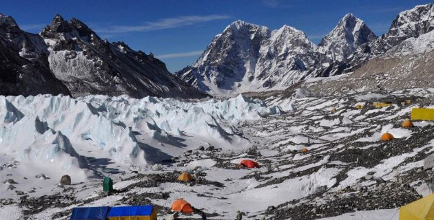 b-EVEREST-BASE-CAMP-TREK