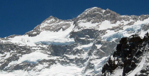 b-LANGTANG-TREK